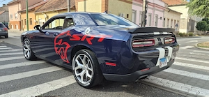 Dodge Challenger SRT 3.6 Benzină 305 Cp 2016 Automat - imagine 5
