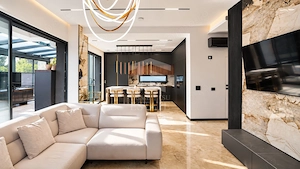 Casă spectaculoasă în Constanța | Design, tehnologie și confort - imagine 5