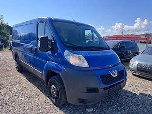 Peugeot Boxer Autoutilitară 2.2 Diesel 131 CP  - imagine 2