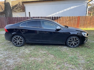 Volvo S 60 R Design  - imagine 3