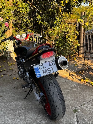 honda hornet  - imagine 4