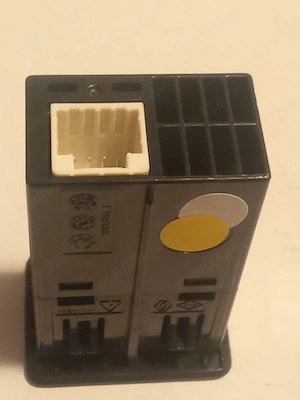 Priza USB DACIA Duster 2 Sandero 3 Logan 3 Jogger 280239782R..Nou și Original RENAULT. - imagine 3