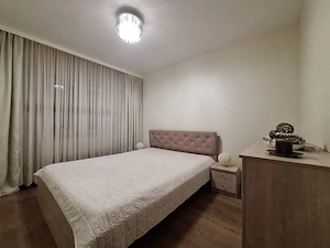 PROPRIETAR, vand apartament 4 camere, 2 bai, etaj 1, decomandat, boxă la subsol, in zona Lipovei  - imagine 15