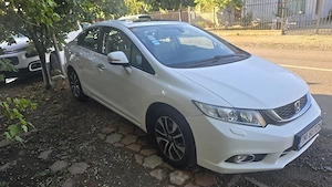 Honda Civic 4D - imagine 4