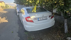 Honda Civic 4D - imagine 3