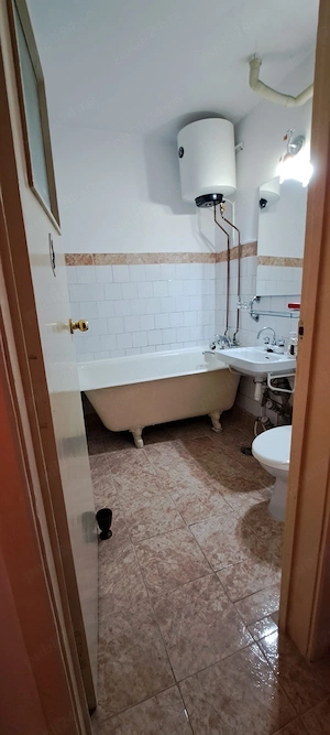 vand apartament 2 camere  zona Kiseleff, etaj 3, gaz pe scara - imagine 6