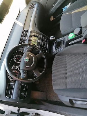 Skoda Superb 1,6 disel an 2012  - imagine 8