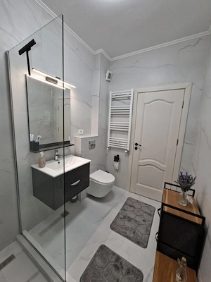 Închiriez apartament  - imagine 3
