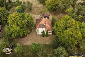 Casa cu istorie,3 camere,potential mansardare,1.840mp teren,in cadru linistit si retras,Central,Cova - imagine 18