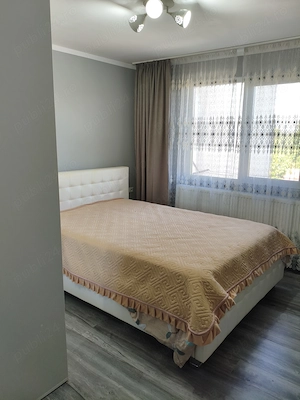 Vând apartament complet mobilat - imagine 7