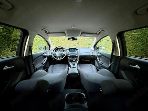 Ford Focus 1.5Benzina Pachet-IARNA Titanium - imagine 6