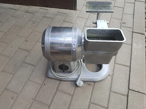 Răzătoare profesională electrică parmezan, brânzeturi tari, pesmet HoReCa