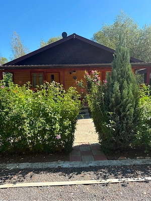 Cabană de vanzare