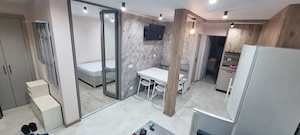 Inchiriez apartament cu 2 camere