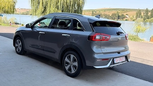 Kia Niro  Hybrid  Trapa  Automat RAR Efectuat  Camera  Navigatie  - imagine 5