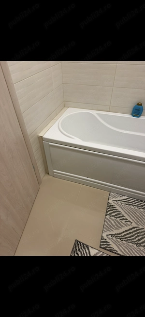 Cadă baie nouă 170x70 plus sifon și suport cadă!