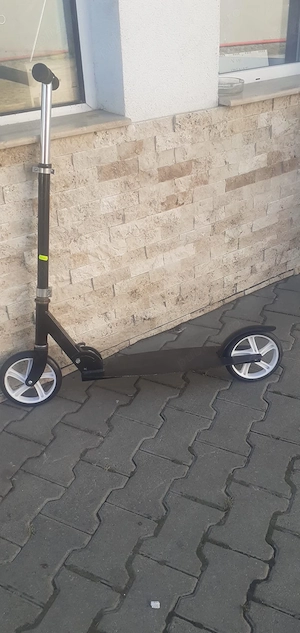 Trotineta pliabilă de oraș