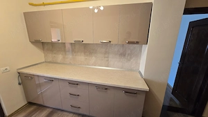 Apartament cu 2 camere decomandat zona centrala ,etaj 2, strada g-ral Christian Tell, Tg-Jiu  - imagine 4