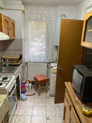 Proprietar Închiriez Ap 2 cam etaj 1 Reșița  - imagine 10