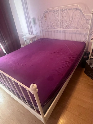 de vanzare pat Leirkvik Ikea folosit, cu somiera, fara saltea