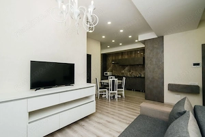 Inchiriez apartament cu 3 camere zona 13 Septembrie - imagine 2