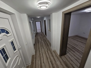 Spatiu Comercial + Locuinta | 2 corupuri | Curte | Parcare | Foisor | 300m Teren - imagine 7