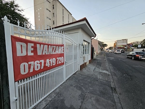 Spatiu Comercial + Locuinta | 2 corupuri | Curte | Parcare | Foisor | 300m Teren - imagine 2