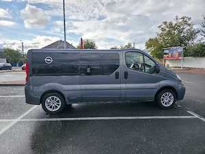 Opel Vivaro Combi L2H1 (Lung) 2.0 CDTI (114 CP) | 2014 | 8+1 Locuri | Webasto | AC Spate  - imagine 3