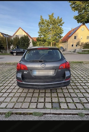 Opel astra J  - imagine 2