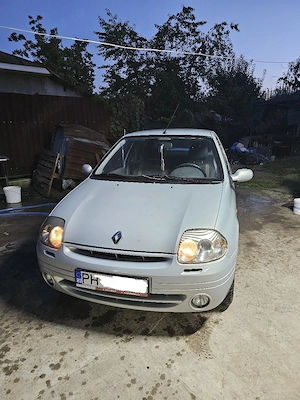 Renault clio sybol 2001