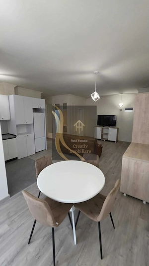 Apartament Lux 2 Camere Rond Alba-Iulia/Decebal/Unirii + Curte - imagine 3