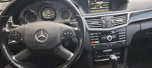 Mercedes E200 Avantgarde - imagine 5