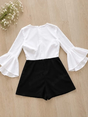 Salopetă scurta Guess