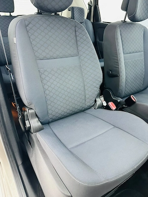 Renault Scenic - imagine 17