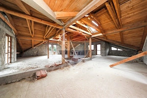 CASA LA ROSU | TOMIS 21 | 325MP | 346MP CURTE | 470 TEREN |ACCES AUTO - imagine 17