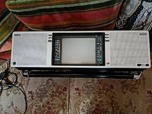 JVC radiocass stereo + tv color 