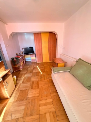 Inchiriem apartament cu o camera la PS-uri , tiglina 1, pret 250 euro. - imagine 4