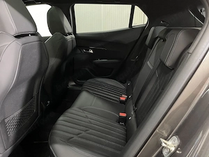 Peugeot 2008 - imagine 13