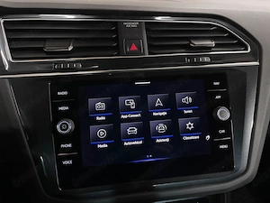 Volkswagen Tiguan - imagine 20