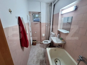 Apartament 3 camere, 71 mp, exclusiviate, zona Pacurari   - imagine 7