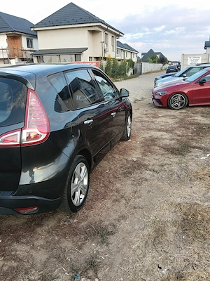 Vând Renault scenic  - imagine 4