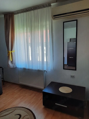 Închiriez apartament 2 camere - imagine 9