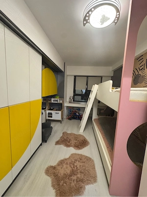 Proprietar   3 camere Nicolina, etaj 1, parcare, ideal pentru o familie - imagine 3