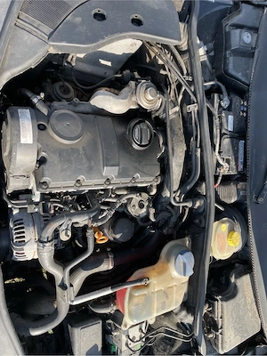 dezmembrez passat b5 1.9 ATJ 115 cp  - imagine 4