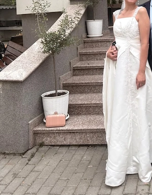 Rochie de mireasa de la Alexander Reid. Purtata 2 ore in stare impecabila. Marimea 38-40.  - imagine 2