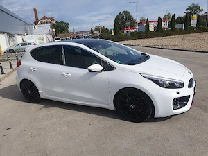 Kia Ceed GT Line, 204 cp - imagine 2