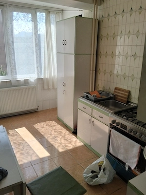 Închiriez apartament cu 2 camere mobilat și utilat în Brașov, situat în zonă centrală Brașov  - imagine 3
