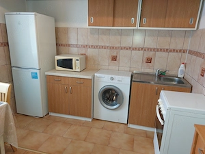 Proprietar, inchiriez garsoniera confort sporit in centru, langa hotel Bucovina, ASSIST - imagine 3
