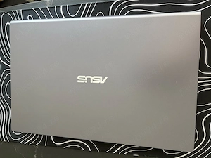 Laptop Asus Vivobook