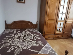 Vand apartament 3 camere